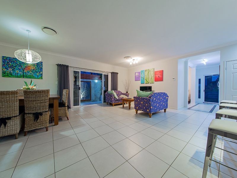 7 Gardenia Place, Gumdale QLD 4154