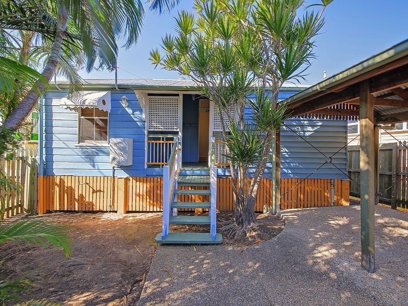182 Melville Terrace, Manly QLD 4179