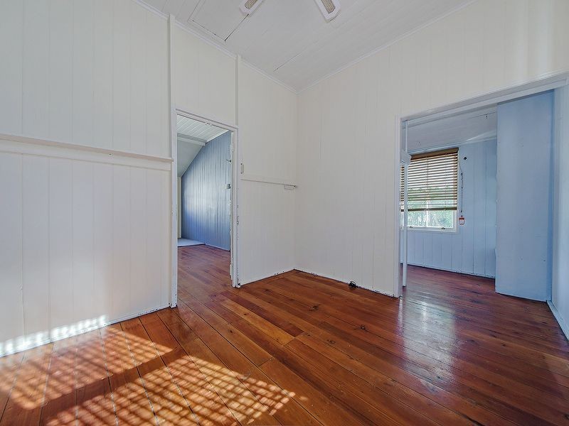 182 Melville Terrace, Manly QLD 4179