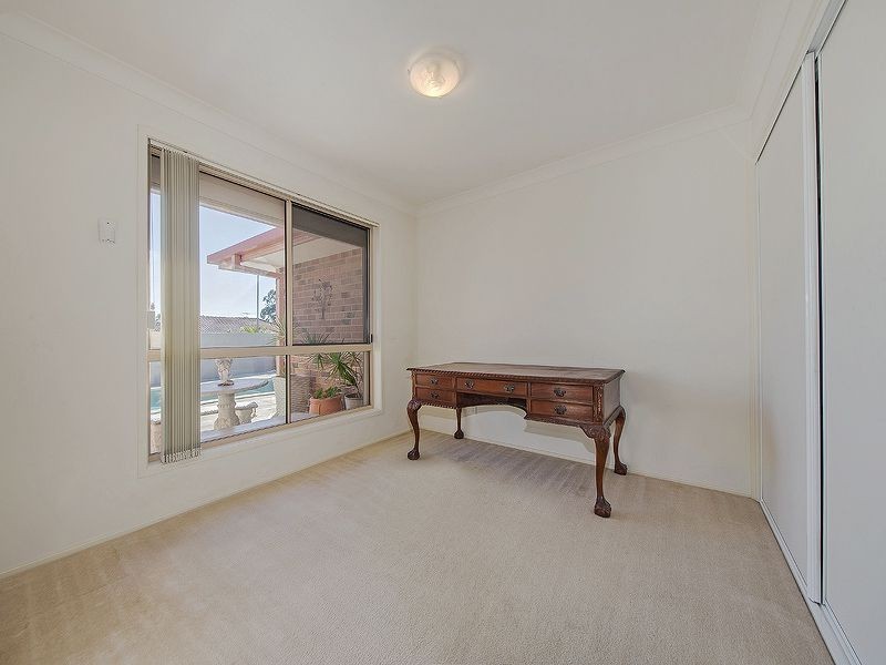 34 Solandra St, Wynnum West QLD 4178