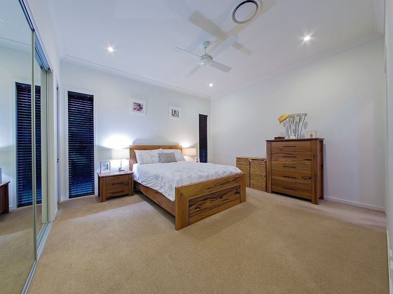 26 Esk Cr, Wakerley QLD 4154