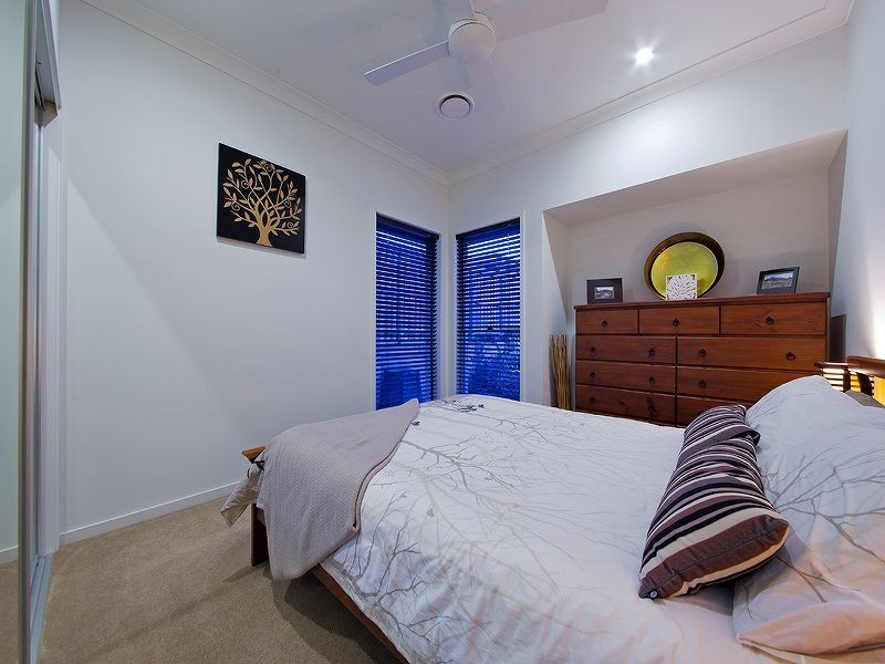26 Esk Cr, Wakerley QLD 4154