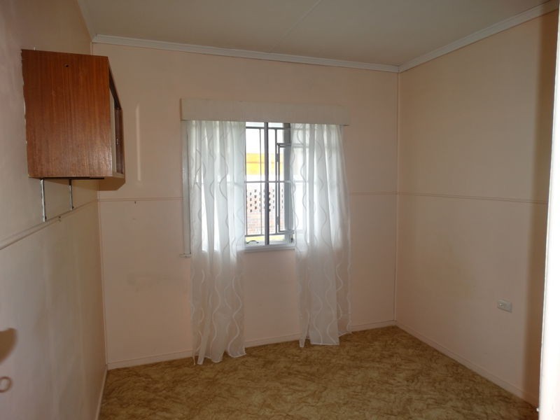 74 Dorothea Street, Cannon Hill QLD 4170