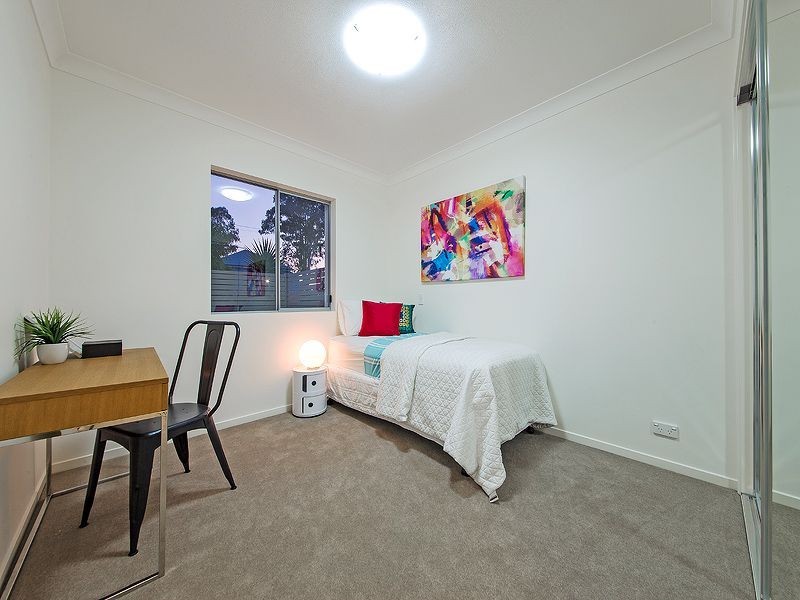 4/54 Yamboyna St, Manly QLD 4179