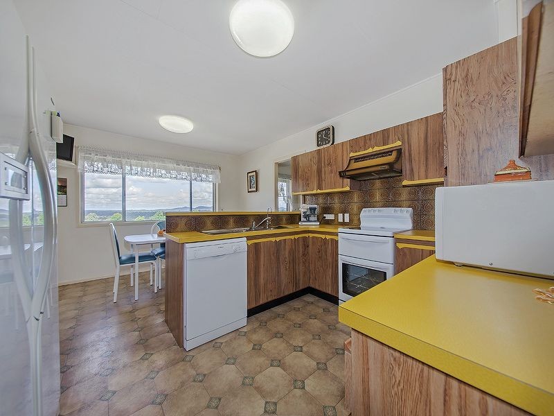 11 Ringara Street, Manly West QLD 4179