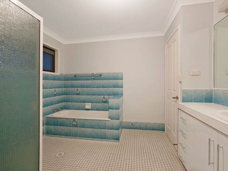 21 Sebastian Street, Manly West QLD 4179