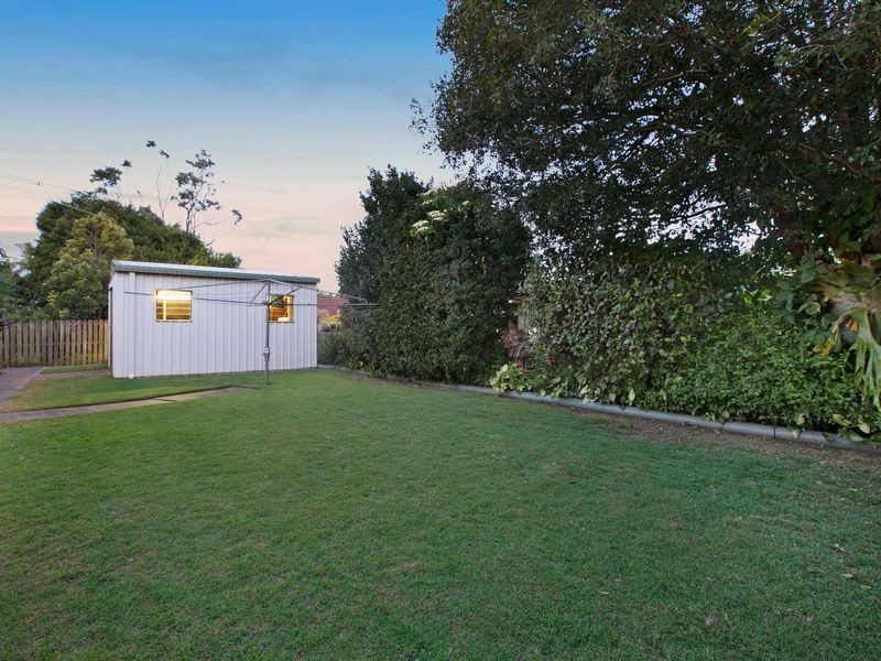 21 Sebastian Street, Manly West QLD 4179
