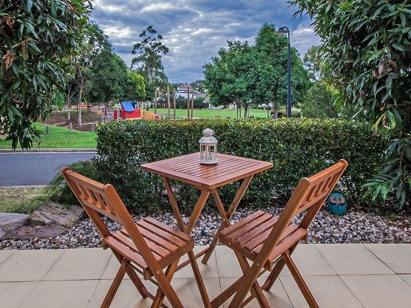 4 Hepburn Cl, Wakerley QLD 4154
