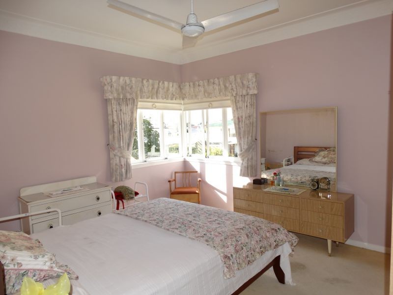 51 Alkoomie Street, Wynnum QLD 4178