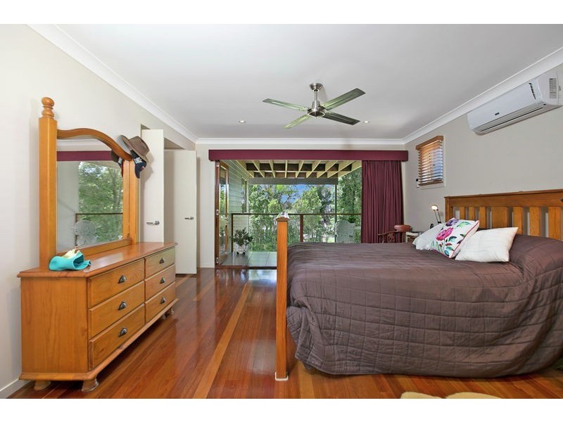 92 Kingsley Tce, Manly QLD 4179