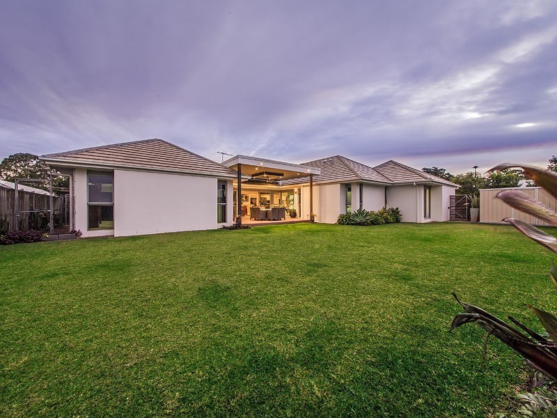 17 Macquarie St, Wakerley QLD 4154