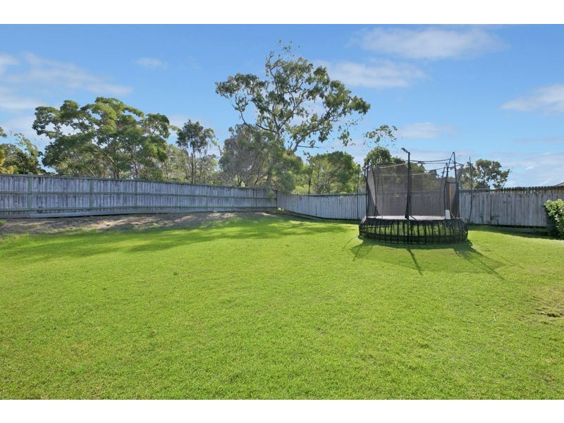 56 Yarra Rd, Wakerley QLD 4154