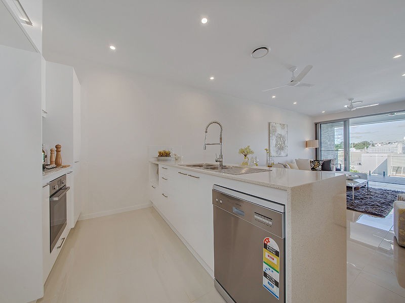 11/182 Stratton Tce, Manly QLD 4179