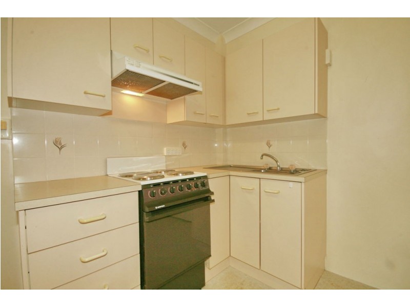 23/15 Carmichael Court, Wynnum West QLD 4178