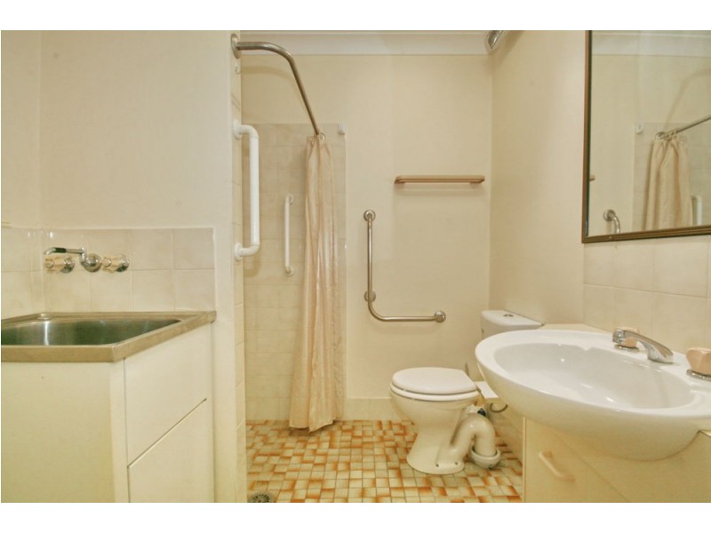 23/15 Carmichael Court, Wynnum West QLD 4178