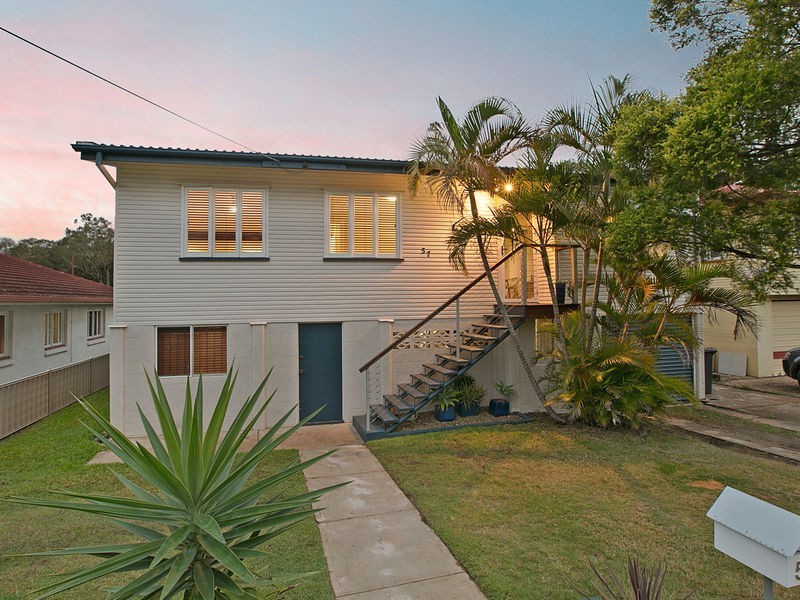 57 Malabar Street, Wynnum West QLD 4178