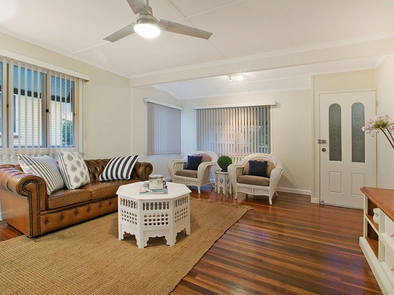 57 Malabar Street, Wynnum West QLD 4178