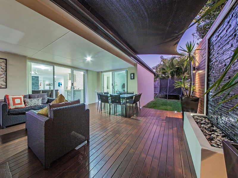 4 Tallis Street, Wakerley QLD 4154