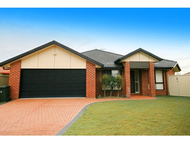 8 Malia Court, Wynnum West QLD 4178