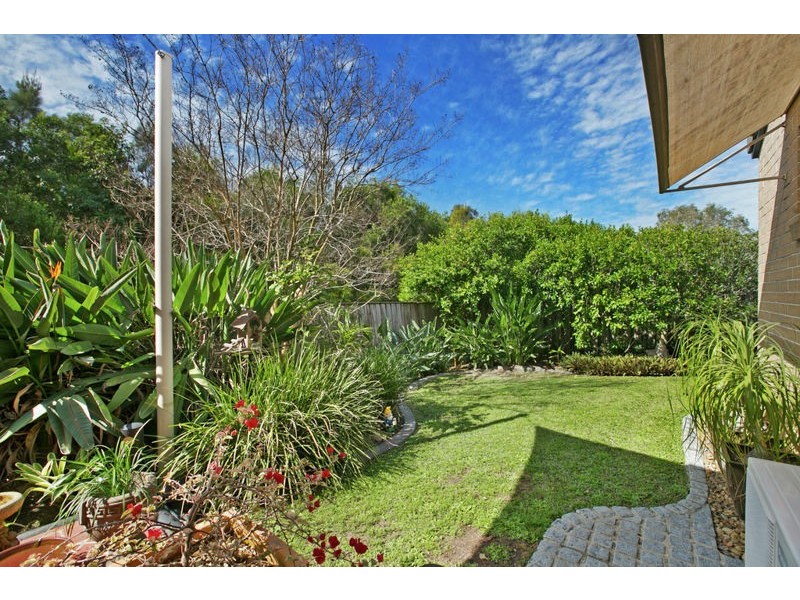 7 Phillips Place, Wakerley QLD 4154