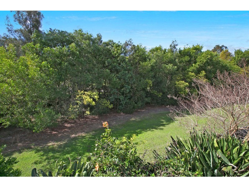 7 Phillips Place, Wakerley QLD 4154