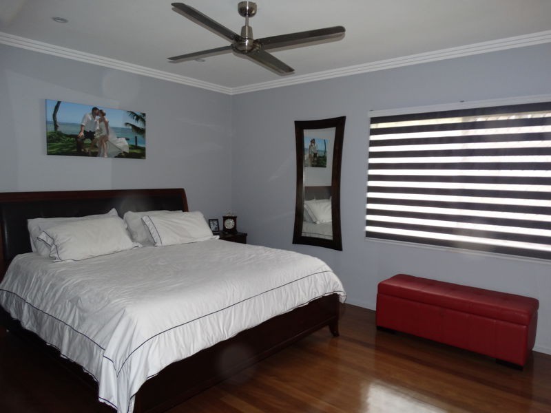 1 Bonniebrae Street, Wynnum West QLD 4178