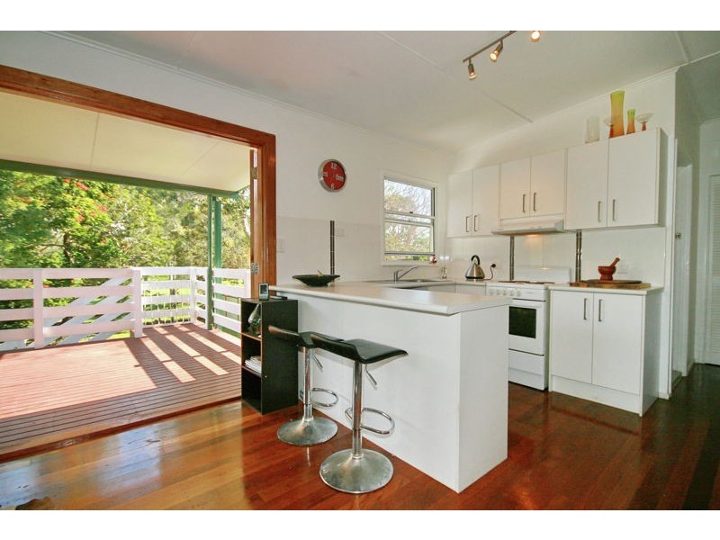 51 Tantani Street, Manly West QLD 4179