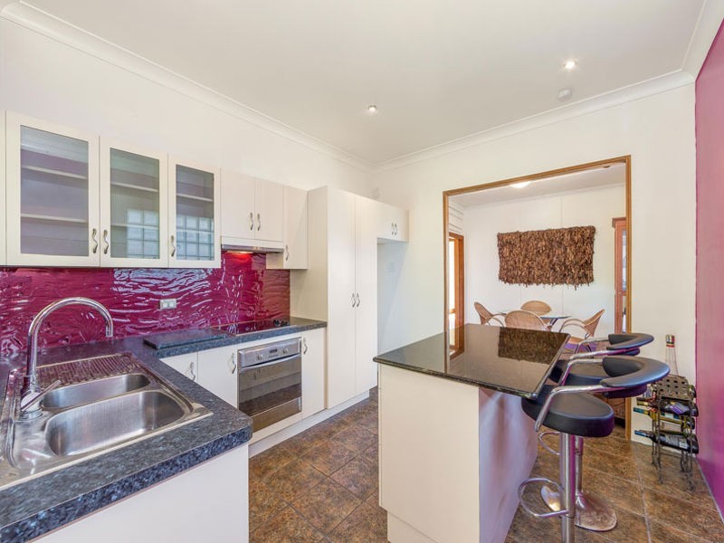 36 Strawberry Road, Manly West QLD 4179