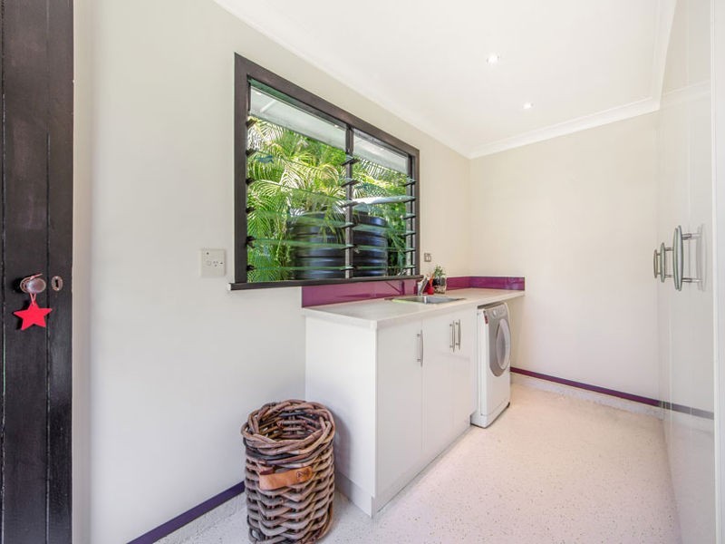 36 Strawberry Road, Manly West QLD 4179