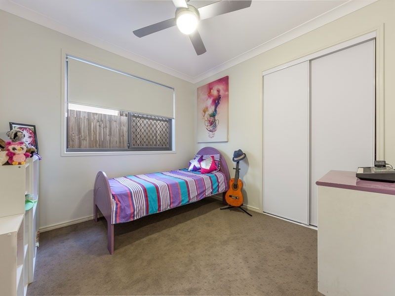 29 Worchester Crescent, Wakerley QLD 4154
