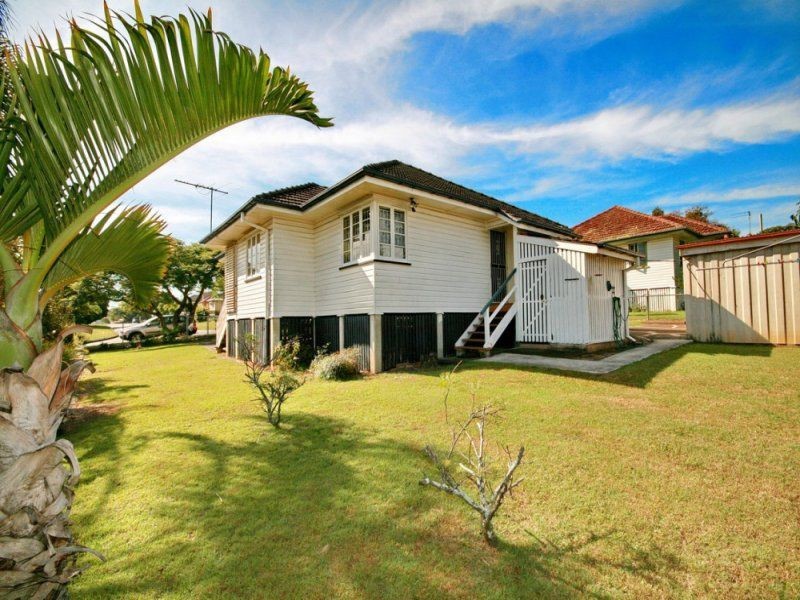 22 Glading Street, Manly West QLD 4179