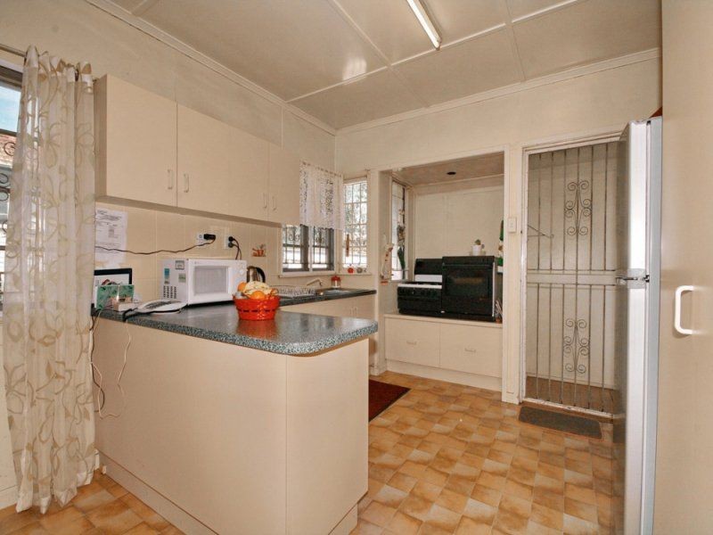 22 Glading Street, Manly West QLD 4179