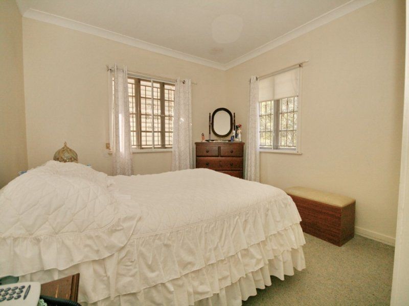 22 Glading Street, Manly West QLD 4179