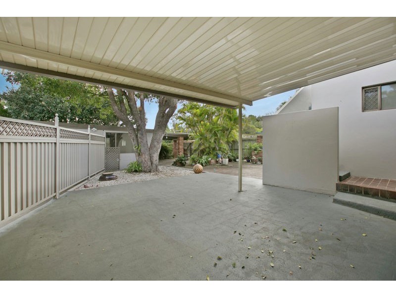 35 Wondall Rd, Wynnum West QLD 4178