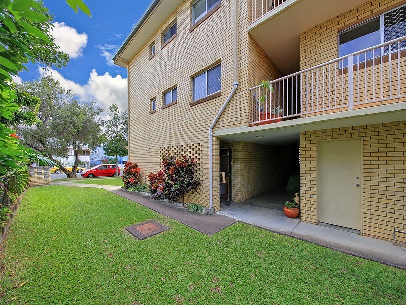 1/22 Clara St, Wynnum QLD 4178