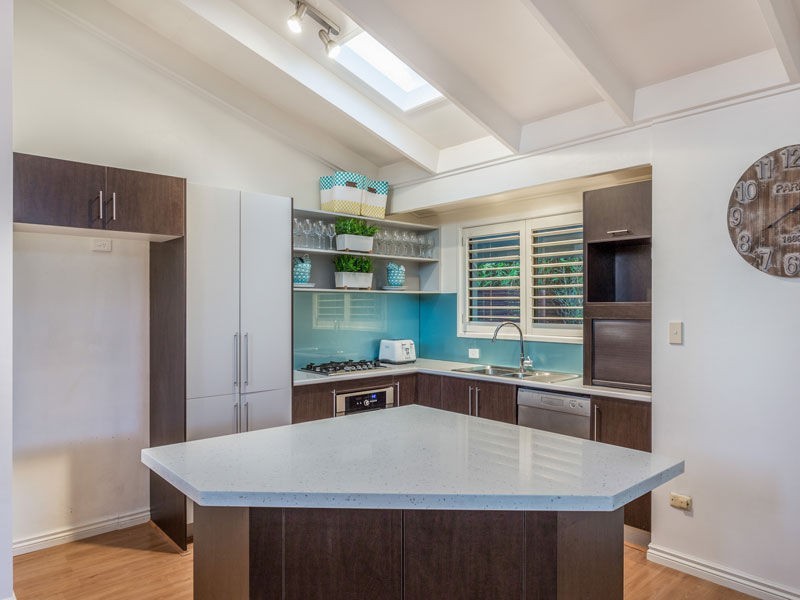 18 Glenpatrick Street, Manly West QLD 4179