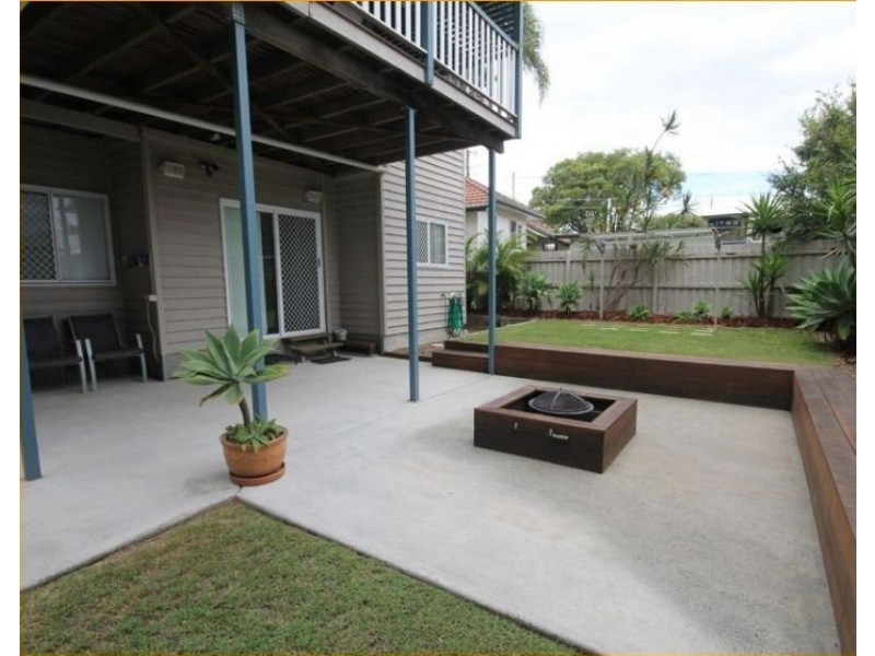 112 Wynnum North Road, Wynnum QLD 4178
