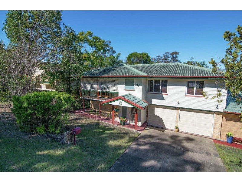 95 Minto Crescent, Arana Hills QLD 4054
