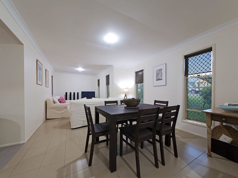 110 Hargreaves Road, Manly West QLD 4179