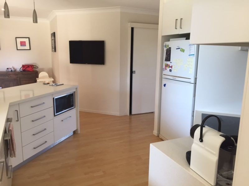 14 Sorrento Street, Wynnum West QLD 4178