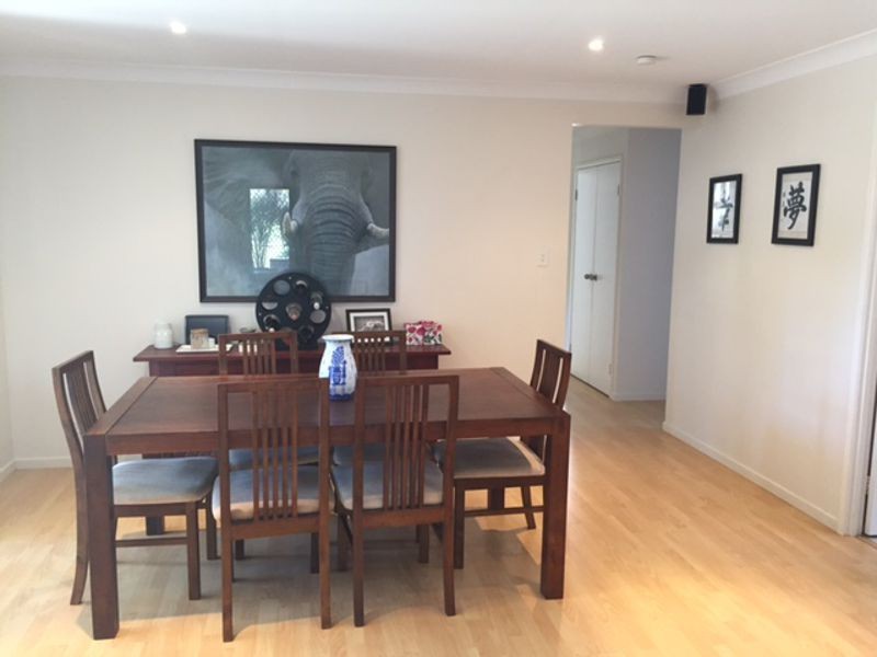 14 Sorrento Street, Wynnum West QLD 4178