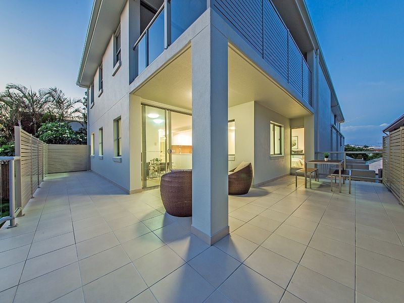 1/54 Yamboyna St, Manly QLD 4179