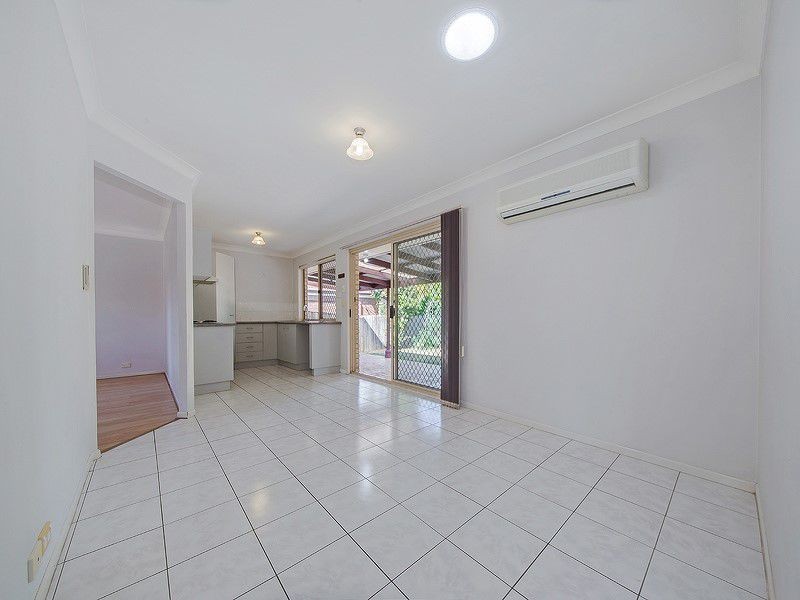 1 Mitchell Place, Belmont QLD 4153
