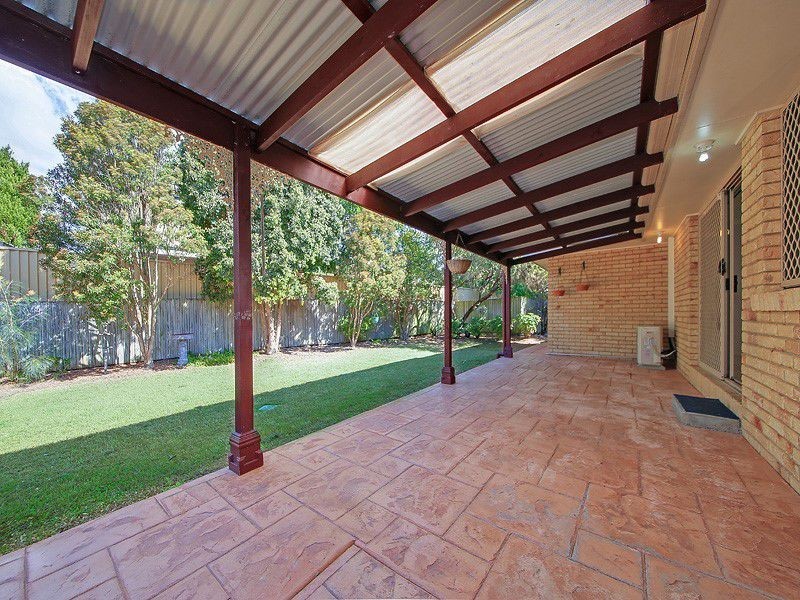 1 Mitchell Place, Belmont QLD 4153