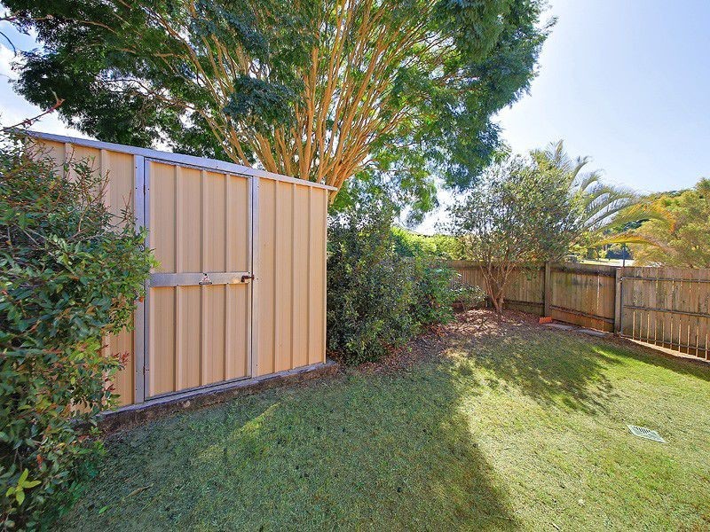 1 Mitchell Place, Belmont QLD 4153