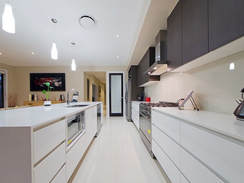3 Lydia Pl, Wakerley QLD 4154