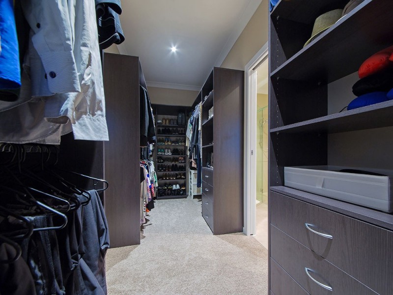 3 Lydia Pl, Wakerley QLD 4154