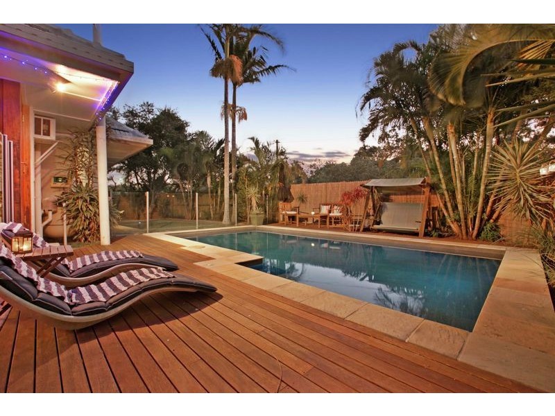 64 Cobar Street, Lota QLD 4179