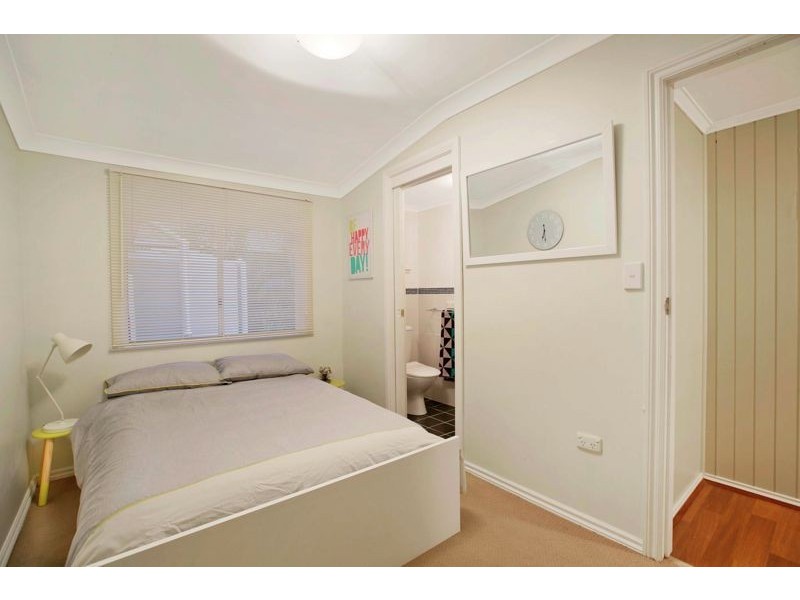 64 Cobar Street, Lota QLD 4179