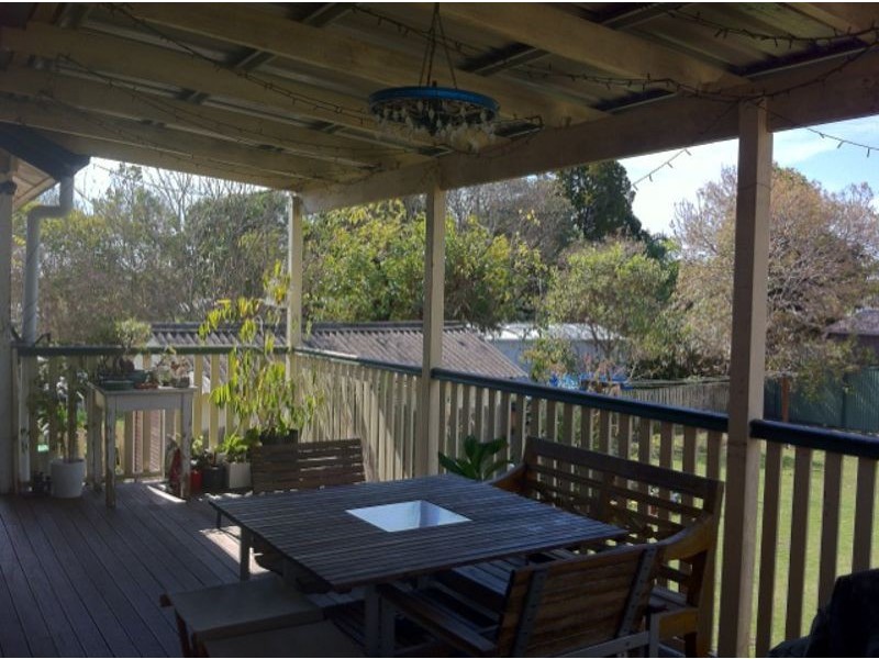 84 Drayton Tce, Wynnum QLD 4178